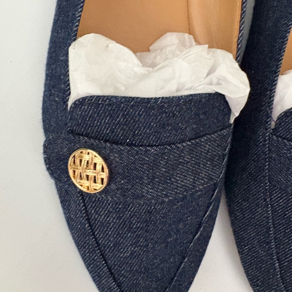Talbots denim gold medallion flats new size 9.5 medium width rubber sole - Picture 2 of 9